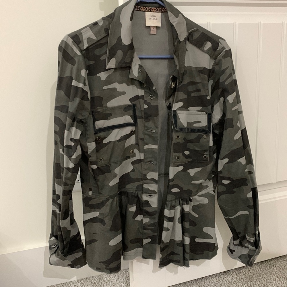 Great condition worn once women’s size M camo jacket